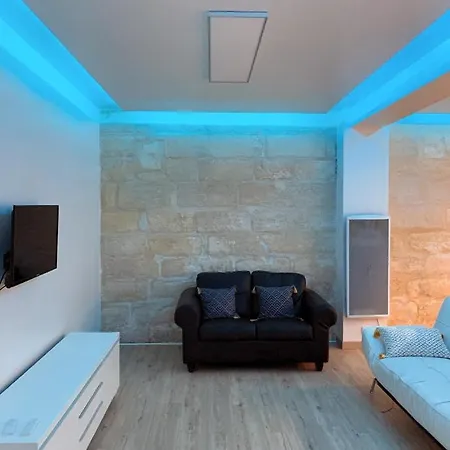 Bel Centre Apartment *